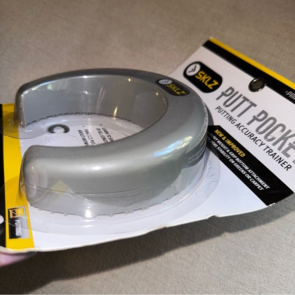 SKLZ Putt Pocket Golf Accuracy Trainer - Gray New in package. - Picture 3 of 10